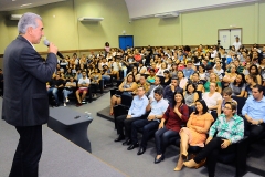 Assinatura do termo do programa Vale Universitário - Foto Edemir Rodrigues (29)