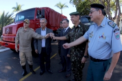 Doação de 4 Caminhões (108)