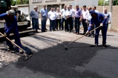 Entrega_de_casas_e_visita_nas_obras_de_recapeamento_em_Corumba_Foto_Chico_Ribeiro (10)