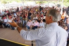 Entrega_de_casas_e_visita_nas_obras_de_recapeamento_em_Corumba_Foto_Chico_Ribeiro (24)