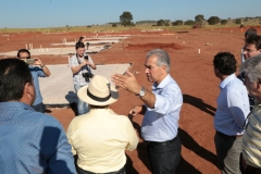 Entrega de casas em Ribas de Rio Pardo - Foto Denilson Secreta (16)