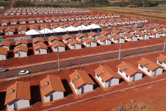 Entrega de casas em São Gabriel do Oeste - Foto Edemir Rodrigues