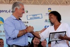 Entrega de moradias em Dourados - Foto Chico Ribeiro (2)