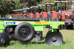 Entrega de  Tratores e Equipamentos para Agricultura Familiar - Foto Edemir Rodrigues