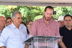 Governador assina ordem de serviço para pavimentação em São Gabriel do Oeste - Foto Edemir Rodrigues (10)