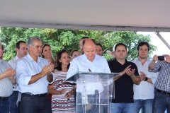 Governador assina ordem de serviço para pavimentação em São Gabriel do Oeste - Foto Edemir Rodrigues (12)