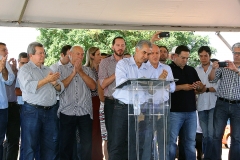 Governador assina ordem de serviço para pavimentação em São Gabriel do Oeste - Foto Edemir Rodrigues (27)