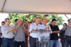 Governador assina ordem de serviço para pavimentação em São Gabriel do Oeste - Foto Edemir Rodrigues (9)