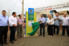 Descerramento da faixa inaugural