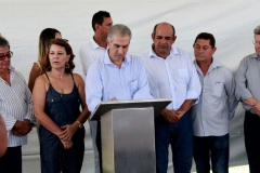Governador_entrega_obras_e_onibus_escolar_em_Taquarussu_Foto_Chico_Ribeiro (3)