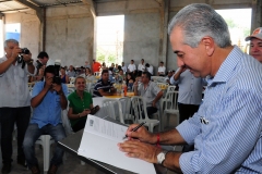 Governador_entrega_obras_e_libera_investimentos_em_Caracol_Foto_Edemir_Rodrigues (23)