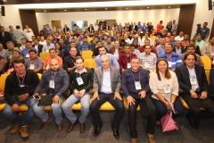 Governador participa do encerramento de seminário para Vereadores - Foto Edemir Rodrigues (15)