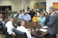 Governador recebe homenagem das escolas de samba e blocos - Foto Edemir Rodrigues (1)