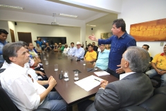 Governador recebe homenagem das escolas de samba e blocos - Foto Edemir Rodrigues (12)