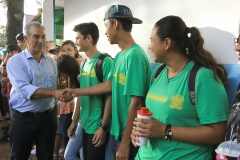 Governador recepciona alunos e entrega kit escolar - Foto Edemir Rodrigues (32)