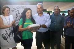 Governador recepciona alunos e entrega kit escolar - Foto Edemir Rodrigues (38)