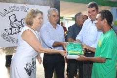 Governador recepciona alunos e entrega kit escolar - Foto Edemir Rodrigues (41)