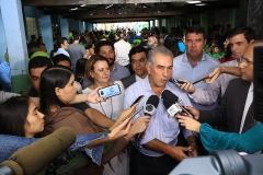 Governador recepciona alunos e entrega kit escolar - Foto Edemir Rodrigues (58)