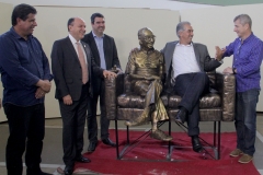 Estátua em bronze (142)