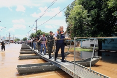 Governador visita desabrigados da cheia do rio Aquidauana e entrega mantimentos-Foto Edemir Rodrigues (30)