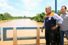 Governador visita desabrigados da cheia do rio Aquidauana e entrega mantimentos-Foto Edemir Rodrigues (40)