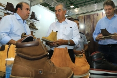 Governador_visita_feira_de_calçados_Foto_Edemir_Rodrigues (18)