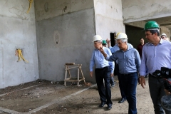 Governo vistoria obras da Santa Casa de Corumba - Foto Edemir Rodrigues