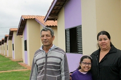 Entrega de casas em Fátima do Sul - Foto Chico Ribeiro