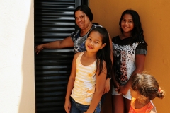 Governo entrega casas em Vicentina- Foto Edemir Rodrigues