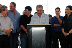 Governo entrega casas em Vicentina- Foto Edemir Rodrigues