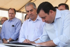 Governo participa do aniversário e entrega obras em Aquidauana - Foto Chico Ribeiro (23)
