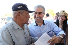 Governador entrega obras e assina ordem de serviço em Jateí e Vicentina - Foto Chico Ribeiro