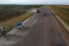 Obras de recuperação da MS 306 - Foto Edemir Rodrigues