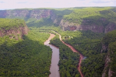 Obras de pavimentação da estrada parque de Piraputanga - Foto Edemir Rodrigues