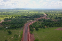 Obras de pavimentação da estrada parque de Piraputanga - Foto Edemir Rodrigues