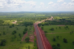 Obras de pavimentação da estrada parque de Piraputanga - Foto Edemir Rodrigues