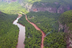 Obras de pavimentação da estrada parque de Piraputanga - Foto Edemir Rodrigues