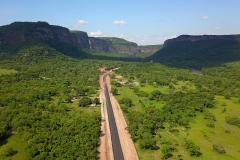 Obras de pavimentação da estrada parque de Piraputanga - Foto Edemir Rodrigues