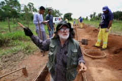 Trabalhos realizados pelos Arqueólogos - Foto Edemir Rodrigue