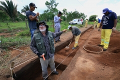 Trabalhos realizados pelos Arqueólogos - Foto Edemir Rodrigue