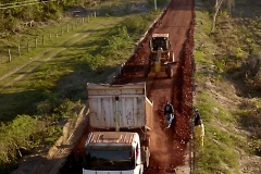 Obras de cascalhamento na Curva do Leque - Foto Edemir Rodrigues