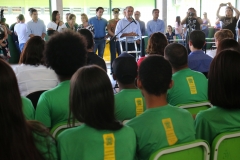 Internas (52)