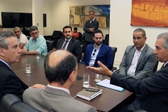 Reunião do Governador com Representantes da JBS, A. Legislativa, Ministério Publico e Sind. dos Trabalhadores - Foto Edemir Rodrigues