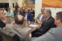 Reunião do Governador com Representantes da JBS, A. Legislativa, Ministério Publico e Sind. dos Trabalhadores - Foto Edemir Rodrigues