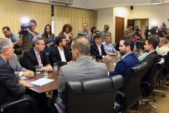 Reunião do Governador com Representantes da JBS, A. Legislativa, Ministério Publico e Sind. dos Trabalhadores - Foto Edemir Rodrigues