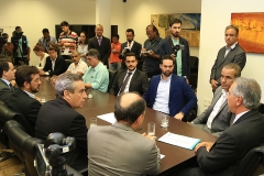 Reunião do Governador com Representantes da JBS, A. Legislativa, Ministério Publico e Sind. dos Trabalhadores - Foto Edemir Rodrigues