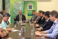 Reunião do Governador com Representantes da JBS, A. Legislativa, Ministério Publico e Sind. dos Trabalhadores - Foto Edemir Rodrigues (4)